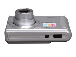 奥林巴斯T-100数码相机 简约设计，便捷摄影体验